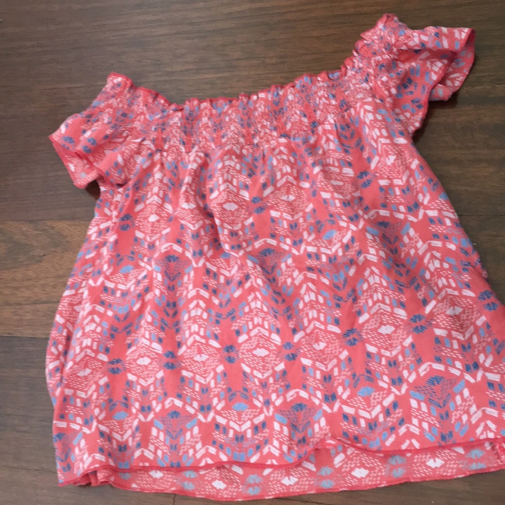 Super cute Abercrombie kids shirt!